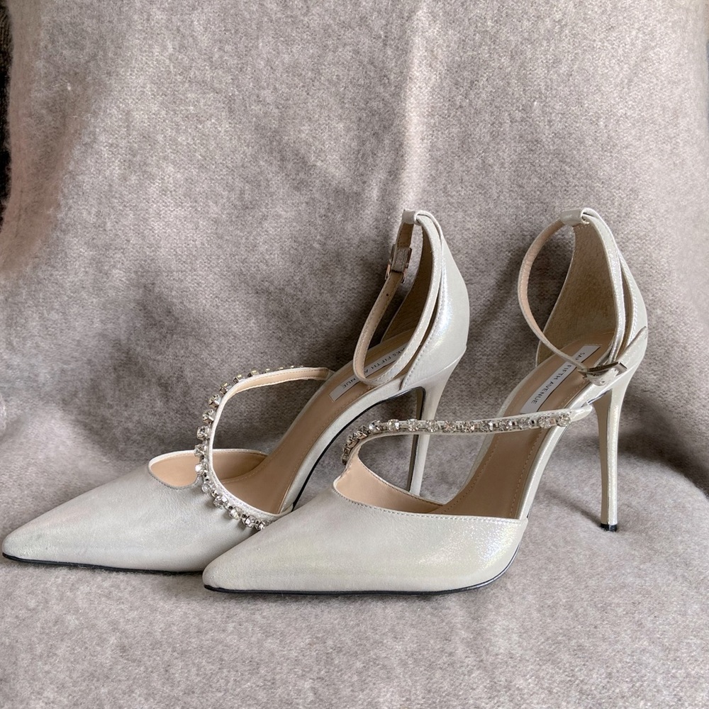 Saks Fifth Avenue silver high heel shoes